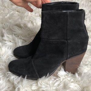 Rag & Bone Classic Newbury Black Suede Booties 8